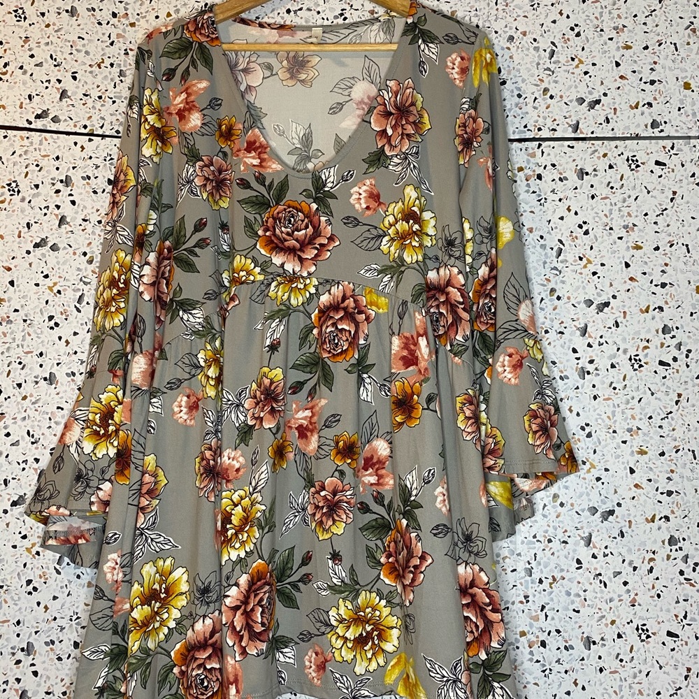 Emerald floral tunic
